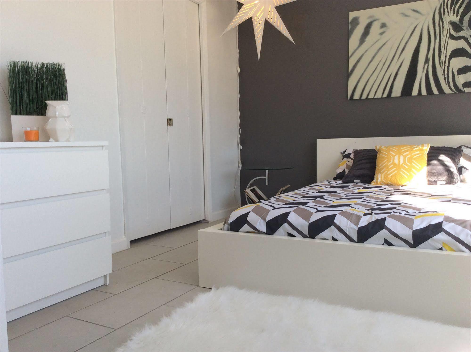 Modern Downtown Condo Palm Springs Esterno foto