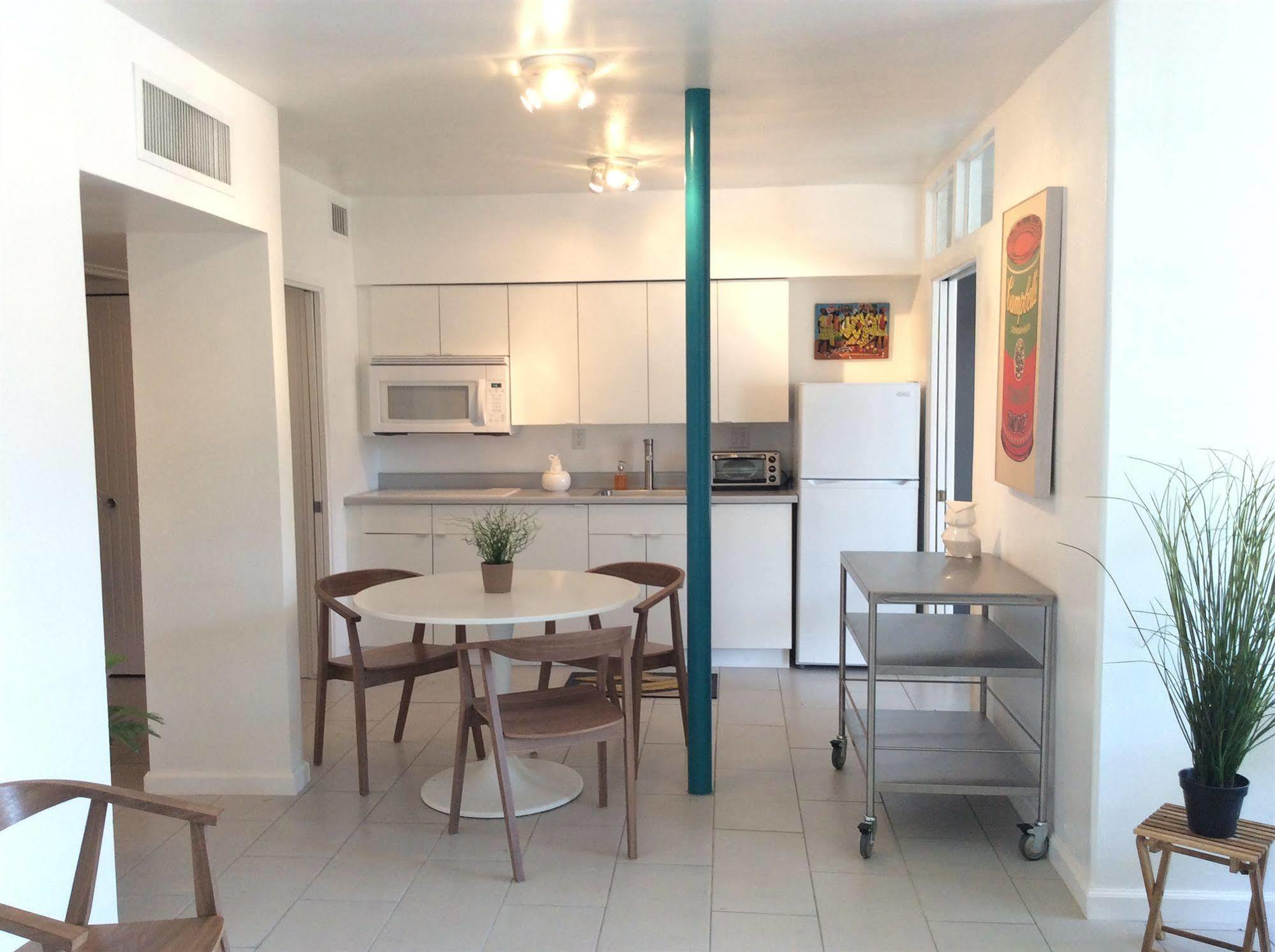 Modern Downtown Condo Palm Springs Esterno foto