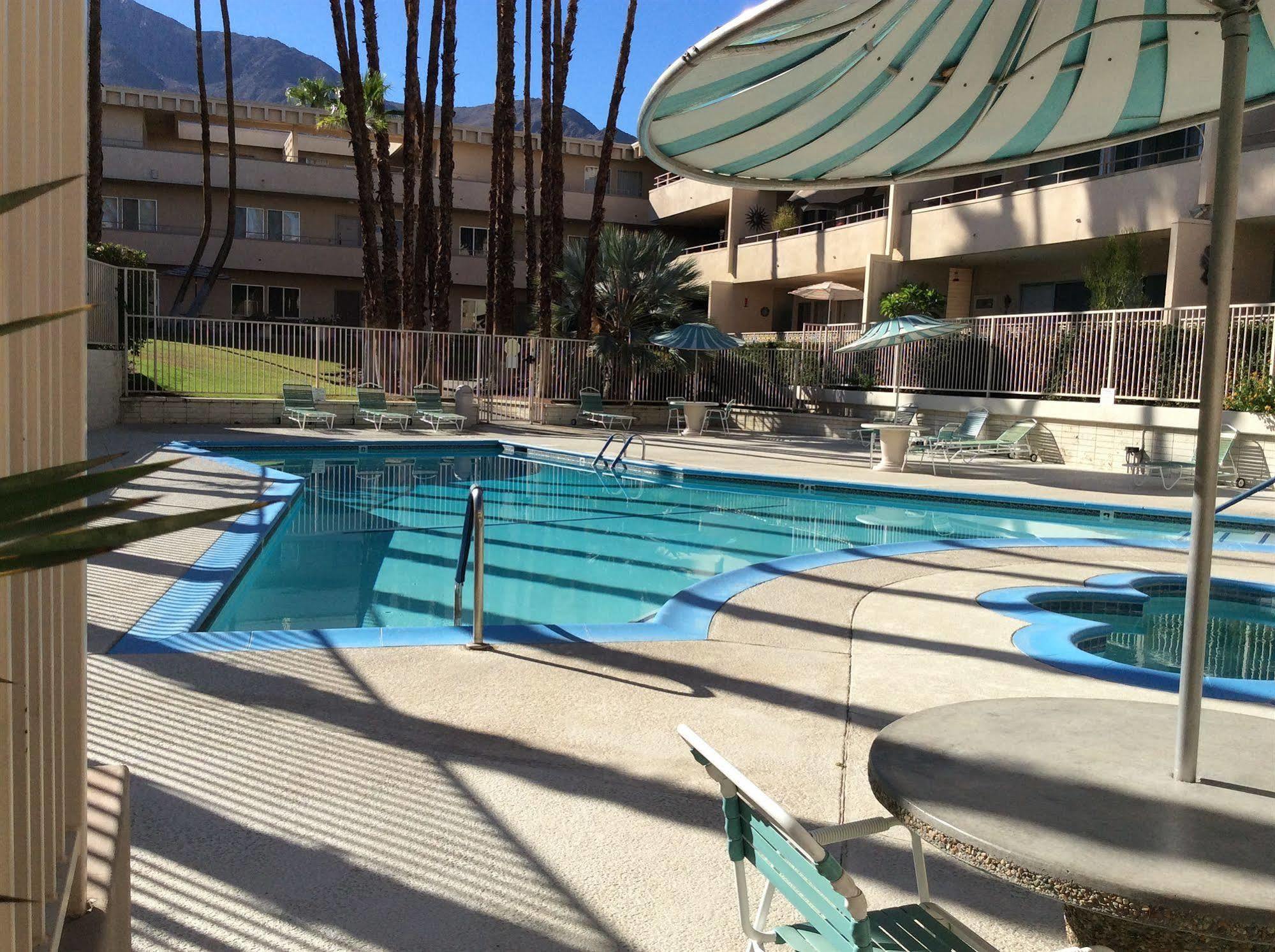 Modern Downtown Condo Palm Springs Esterno foto