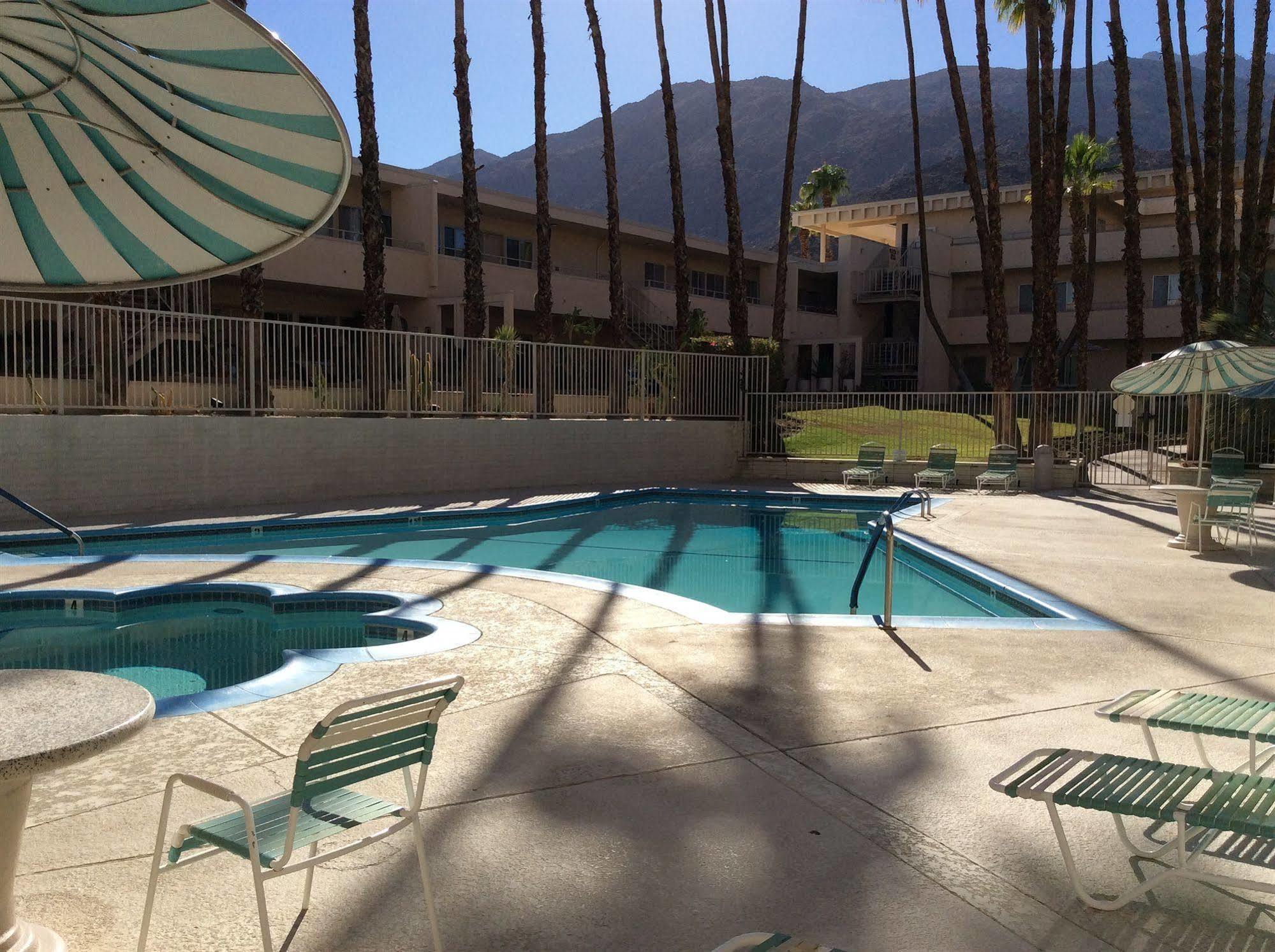 Modern Downtown Condo Palm Springs Esterno foto