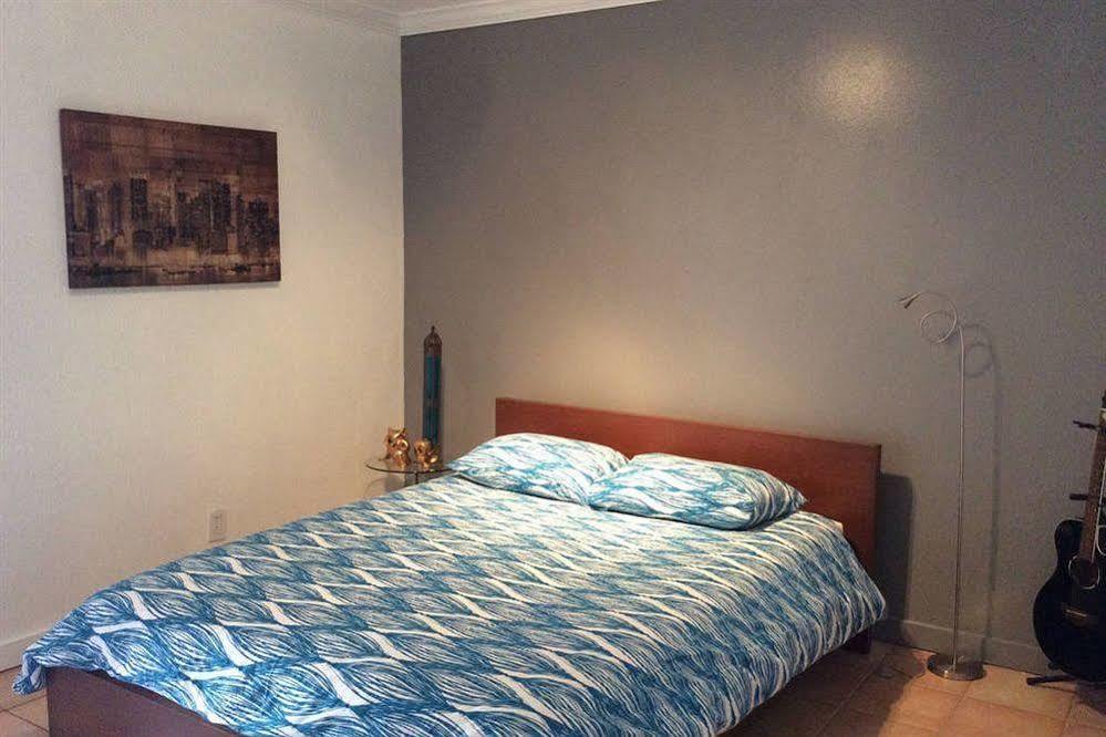 Modern Downtown Condo Palm Springs Esterno foto